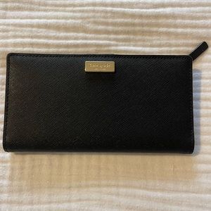 Kate Spade Saffiano leather wallet